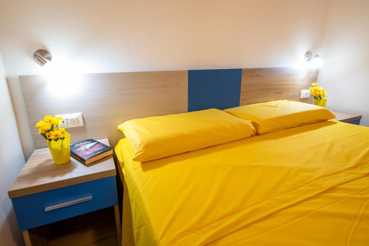 Bed & Blu Hotel La Caletta Exterior photo