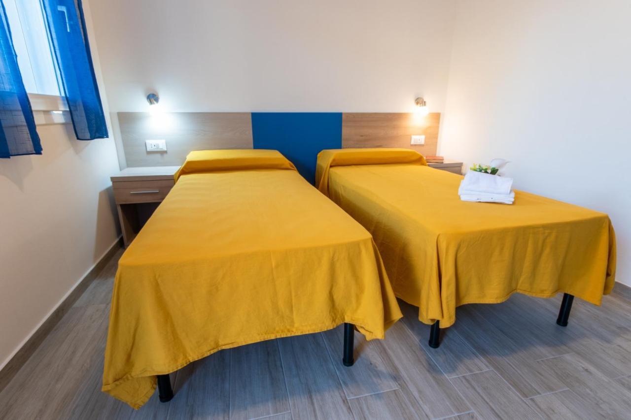 Bed & Blu Hotel La Caletta Exterior photo