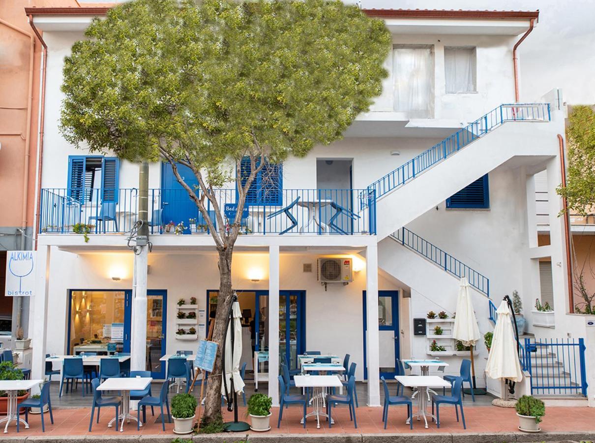 Bed & Blu Hotel La Caletta Exterior photo
