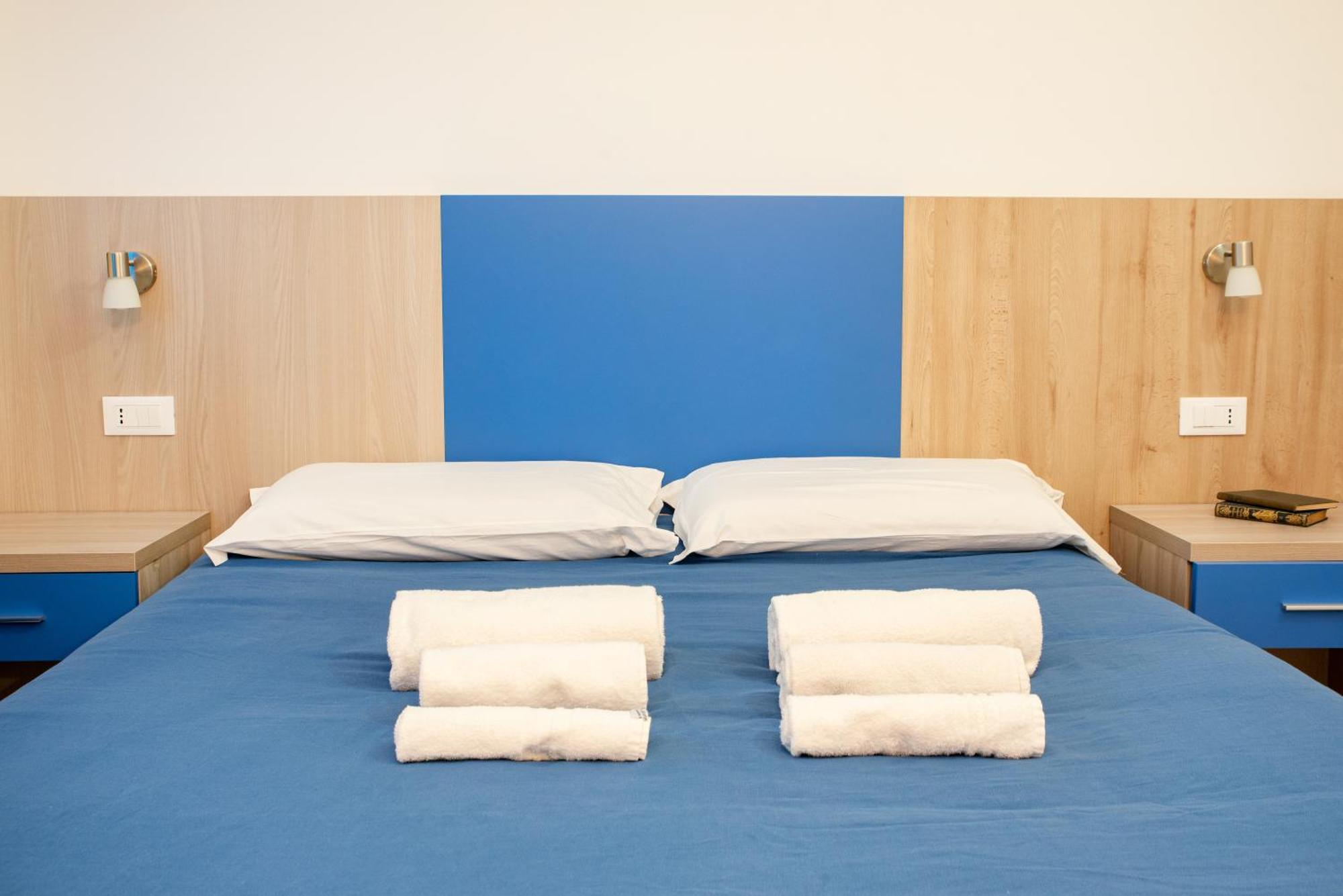 Bed & Blu Hotel La Caletta Exterior photo